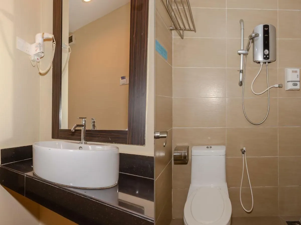 Oyo 1009 Regalo Hotel Malacca 2*,  Malaysia